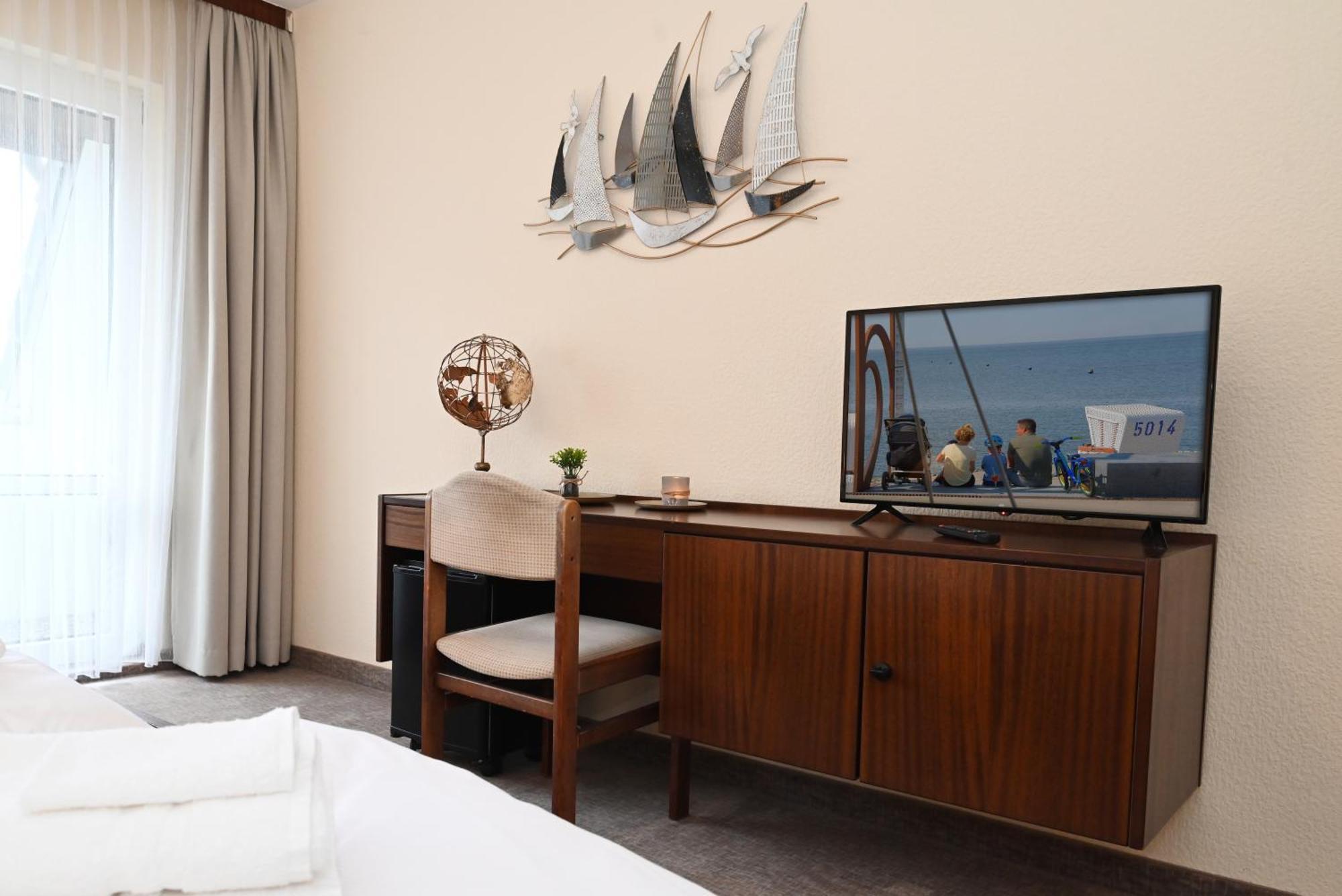 Strandhotel Salty Büsum Esterno foto